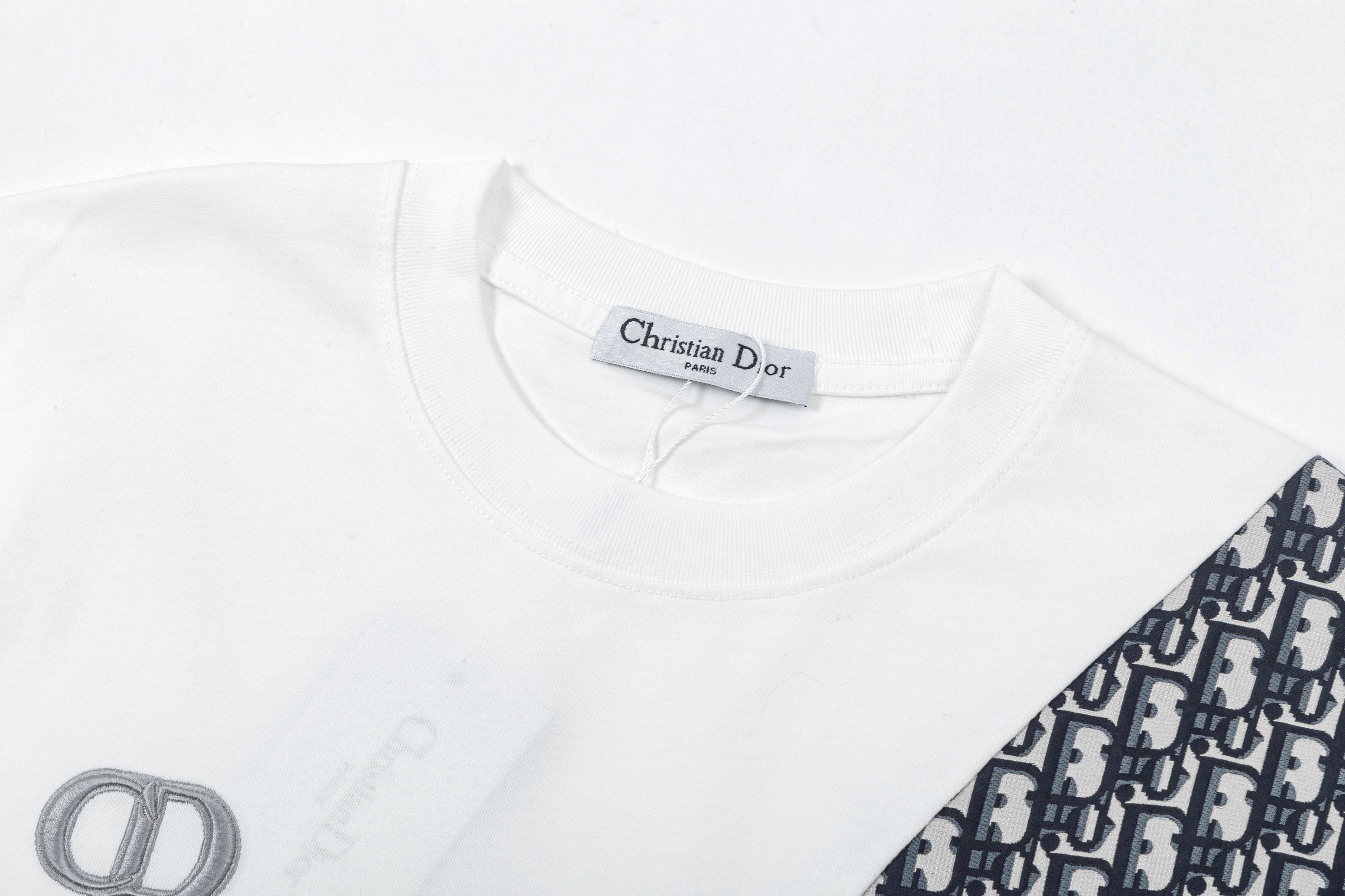 2025ss embroidered splicing t-shirt 2025ss embroidered splicing t-shirt