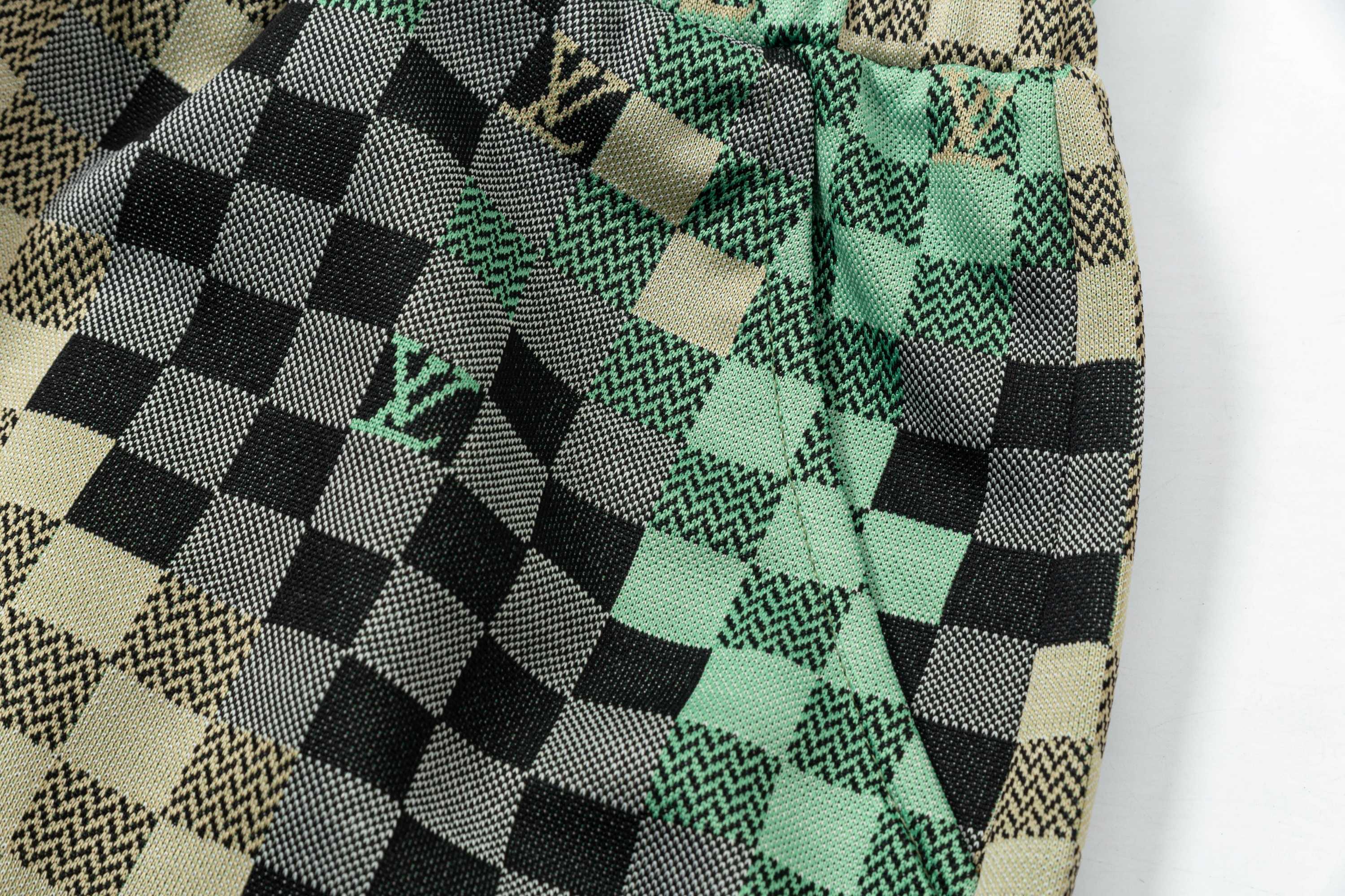 Creative grid knitted shorts Creative grid knitted shorts