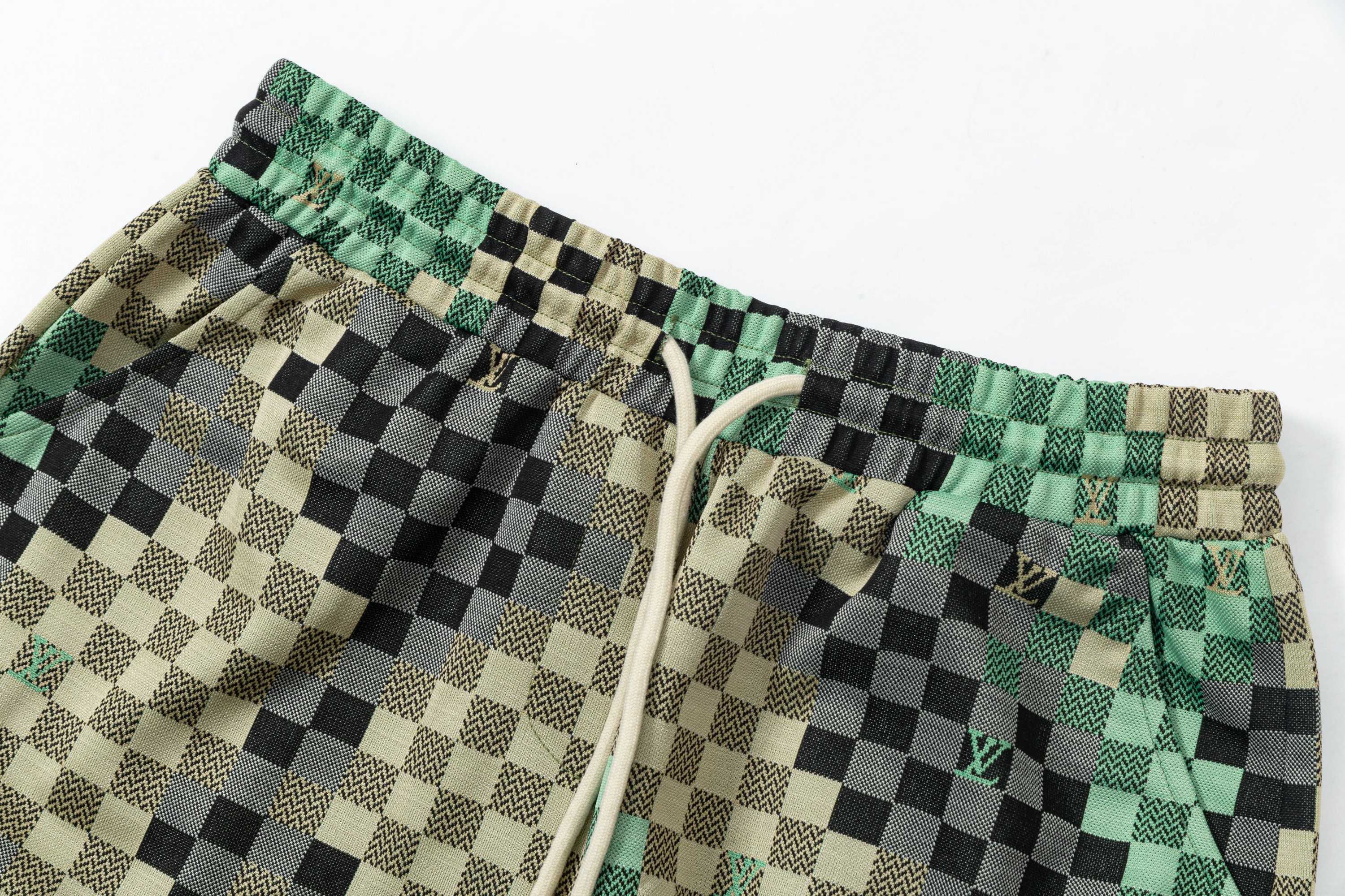 Creative grid knitted shorts Creative grid knitted shorts