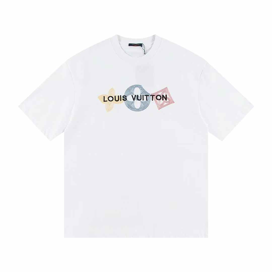 Alphabet pattern print t-shirt Alphabet pattern print t-shirt