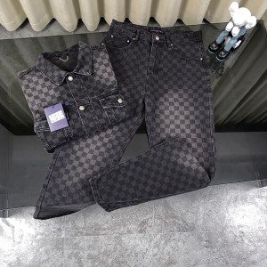 Checkered gradient jeans