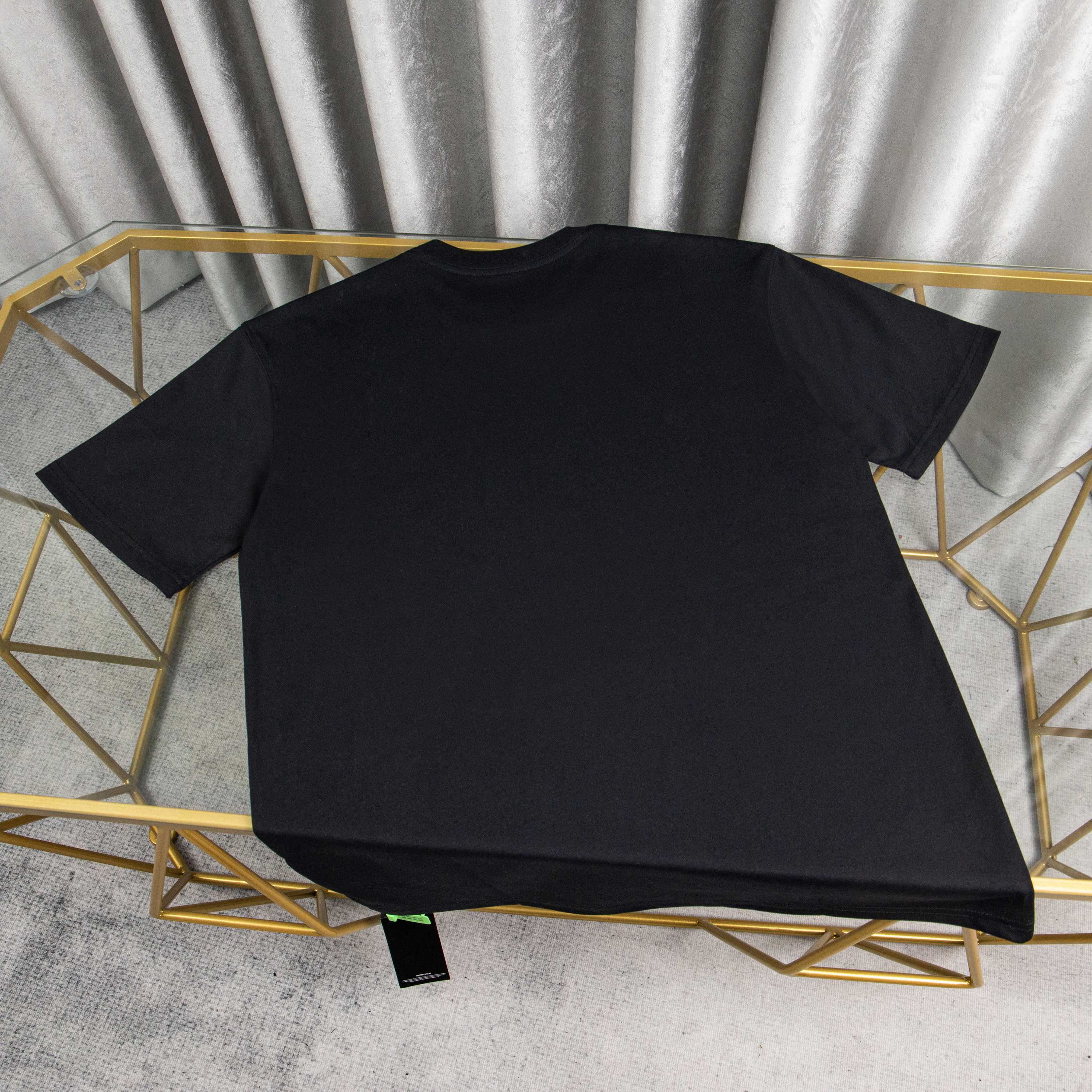 New classic print t-shirt New classic print t-shirt