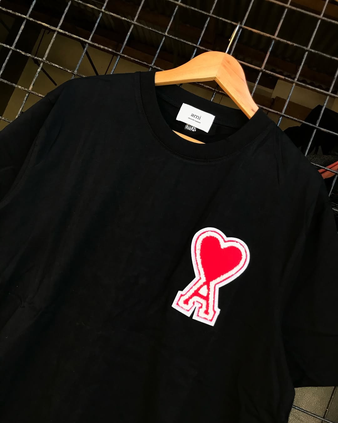 Solid color love short sleeve T-shirt Solid color love short sleeve T-shirt