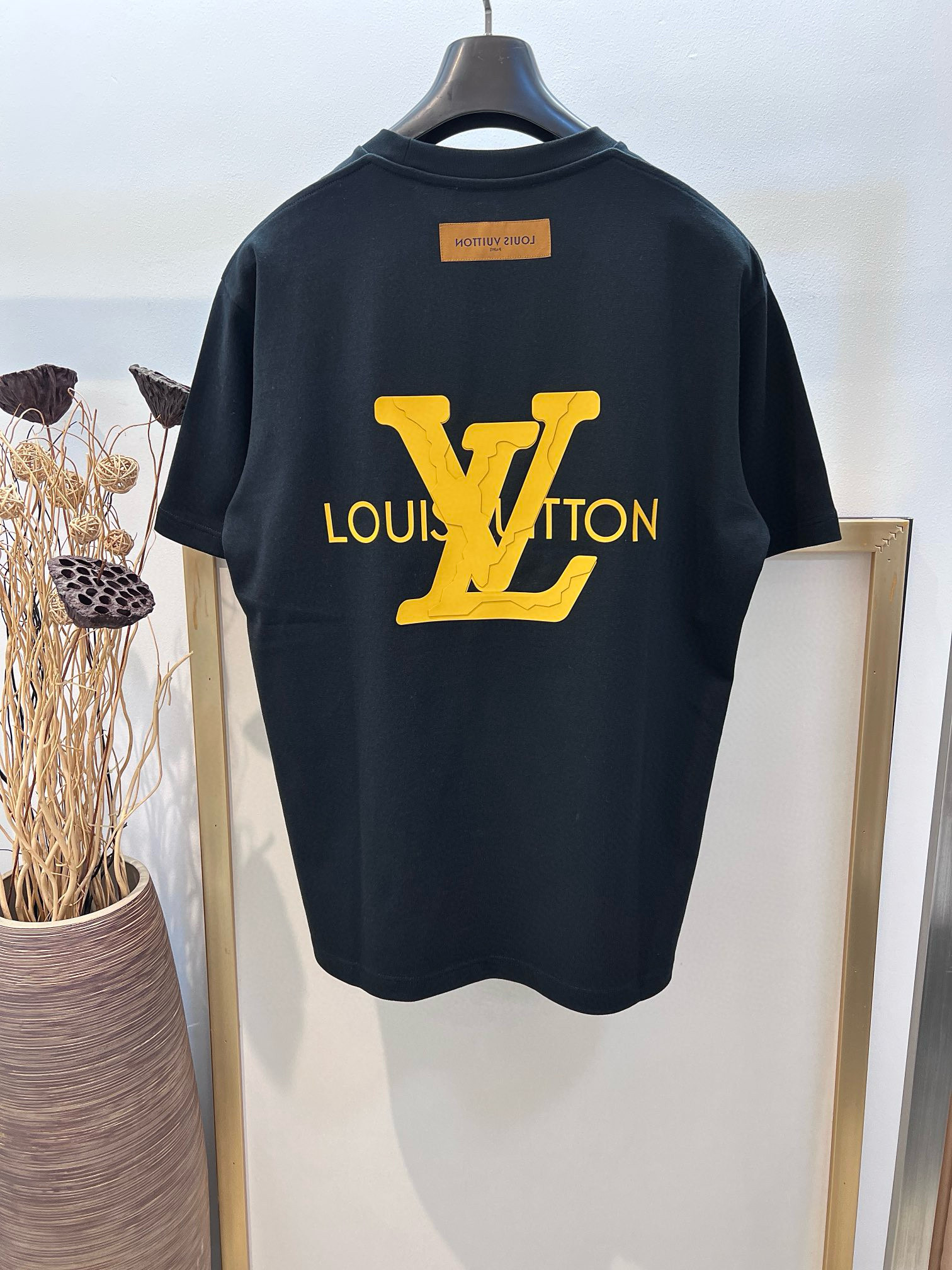 New classic embroidery t-shirt New classic embroidery t-shirt