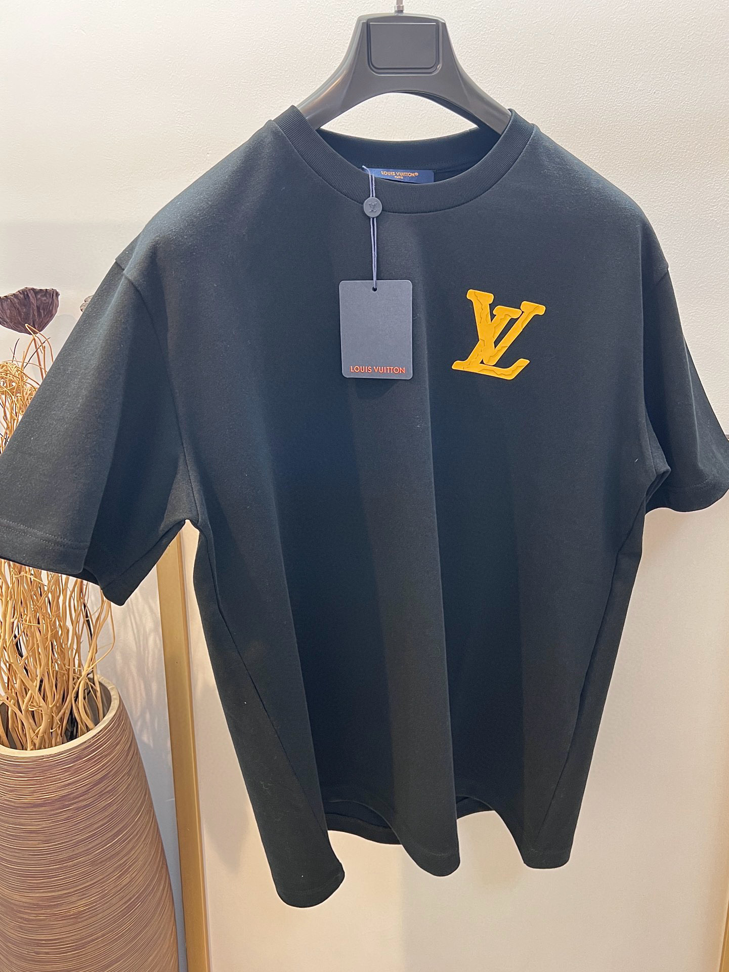 New classic embroidery t-shirt New classic embroidery t-shirt