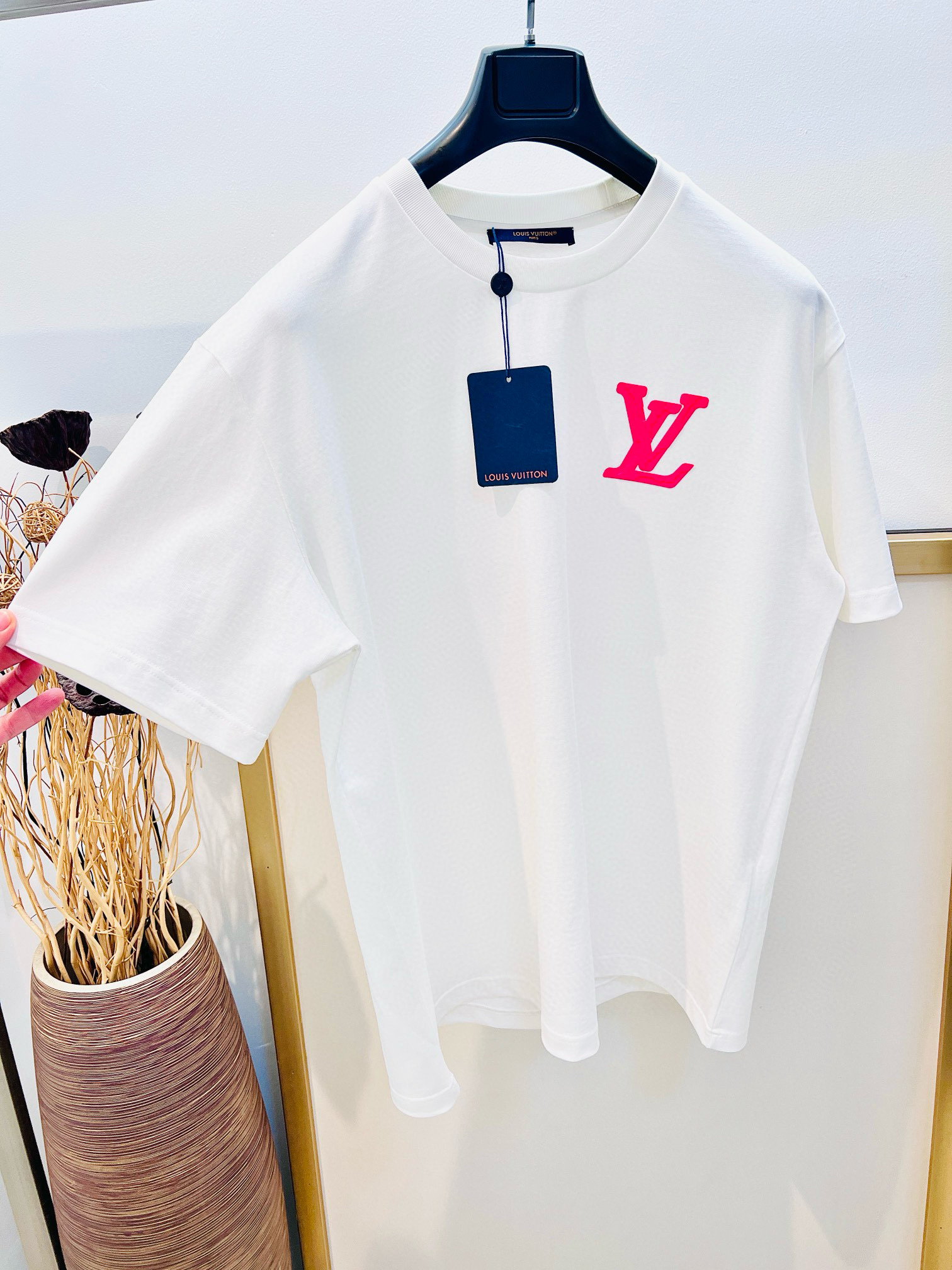 New classic embroidery t-shirt New classic embroidery t-shirt
