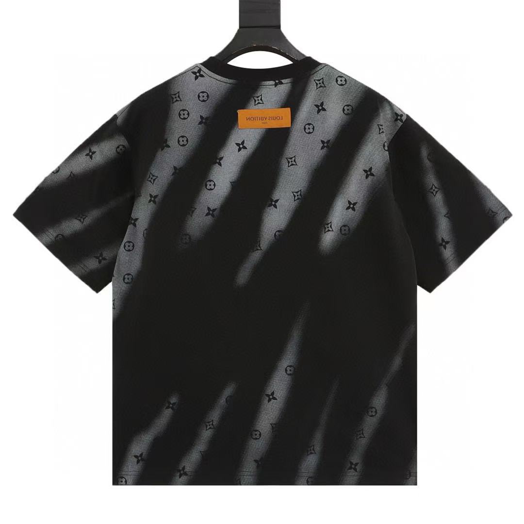Full print gradation t-shirt Full print gradation t-shirt