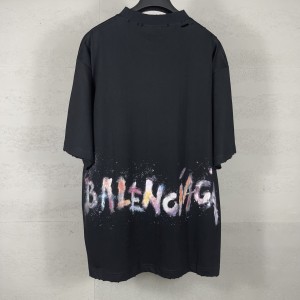 Classic pattern graffiti embroidery t-shirt