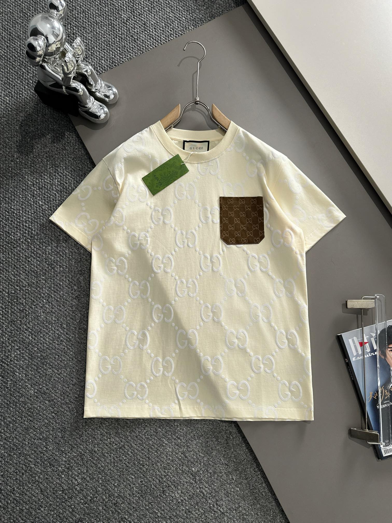 Full print with pocket t-shirt Full print with pocket t-shirt