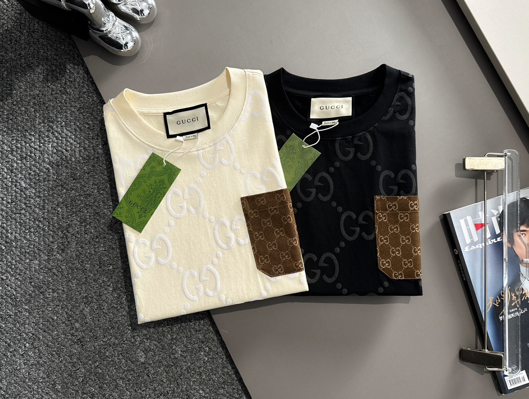 Full print with pocket t-shirt Full print with pocket t-shirt