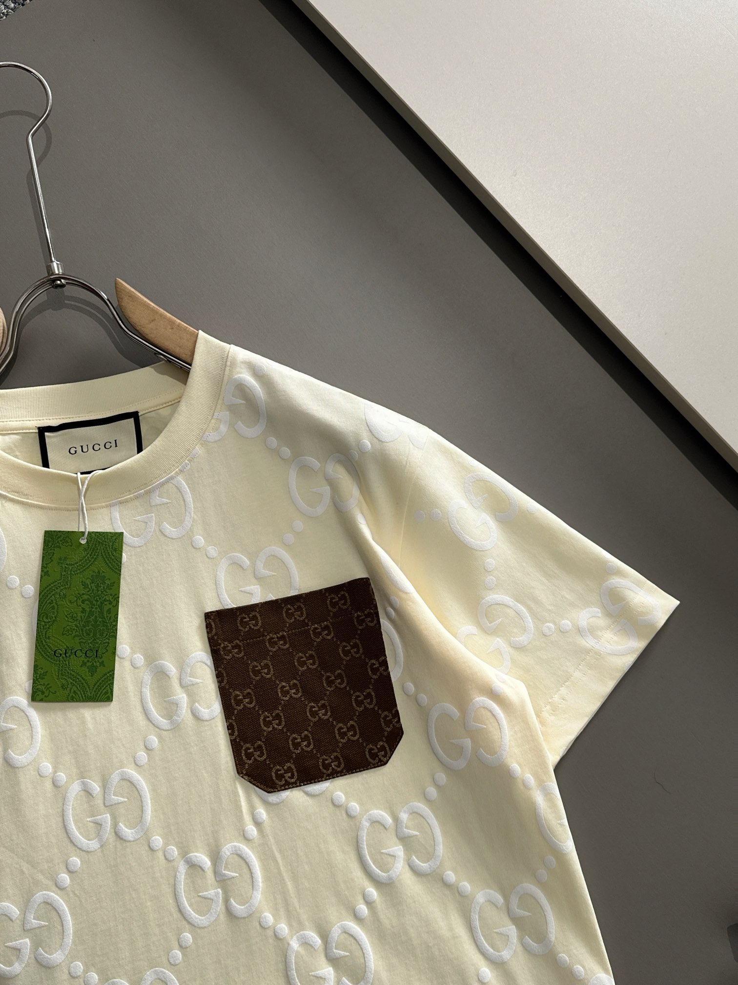 Full print with pocket t-shirt Full print with pocket t-shirt