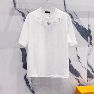 High quality craftsmanship metal logo t-shirt