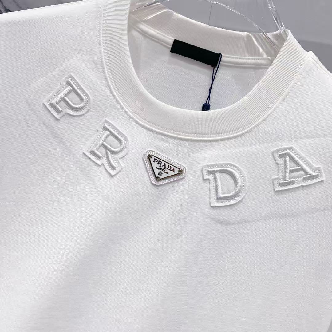 High quality craftsmanship metal logo t-shirt High quality craftsmanship metal logo t-shirt