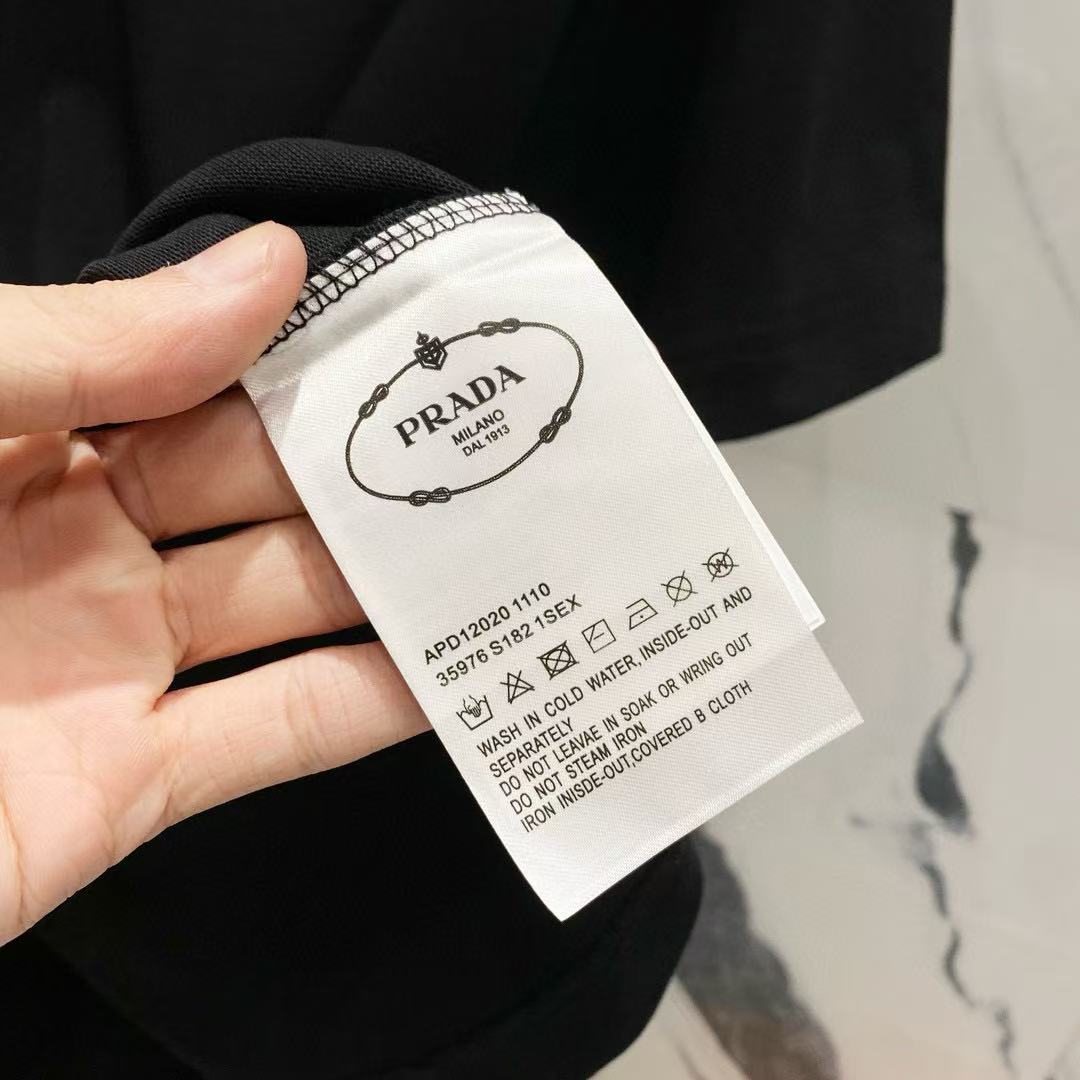 High quality craftsmanship metal logo t-shirt High quality craftsmanship metal logo t-shirt