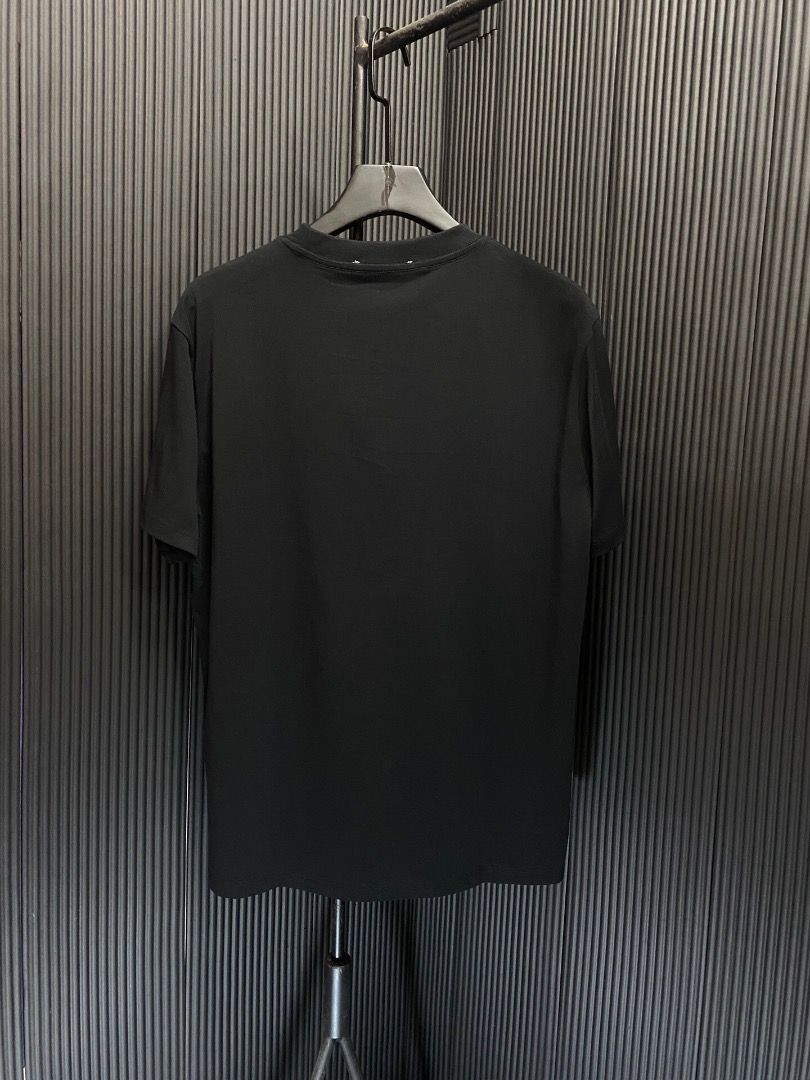 Casual simple style t-shirt Casual simple style t-shirt