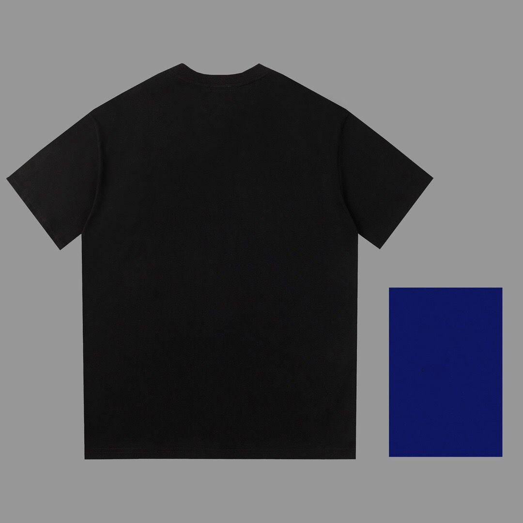 Classic embroidery t-shirt Classic embroidery t-shirt