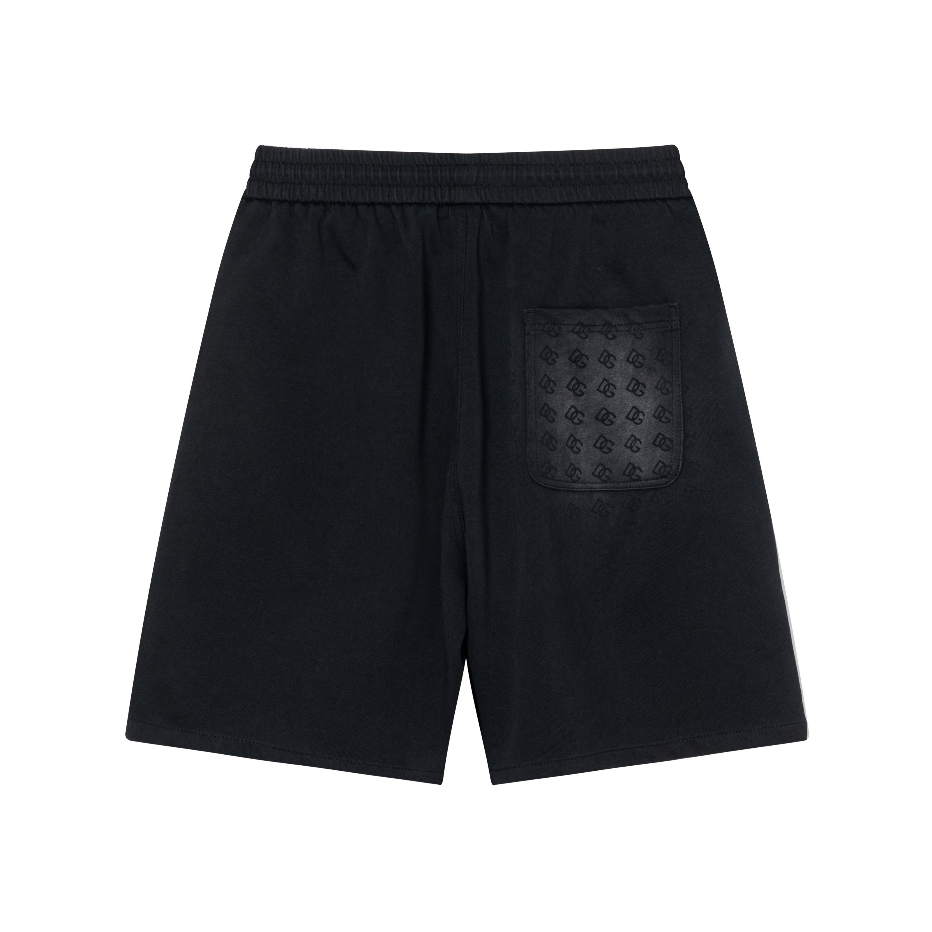 Embroidered spliced knitted shorts Embroidered spliced knitted shorts