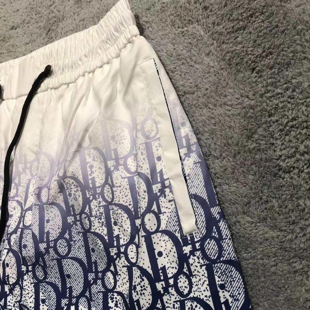 Gradient color casual beach shorts Gradient color casual beach shorts