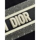 Classic pattern embroidery t-shirt Classic pattern embroidery t-shirt