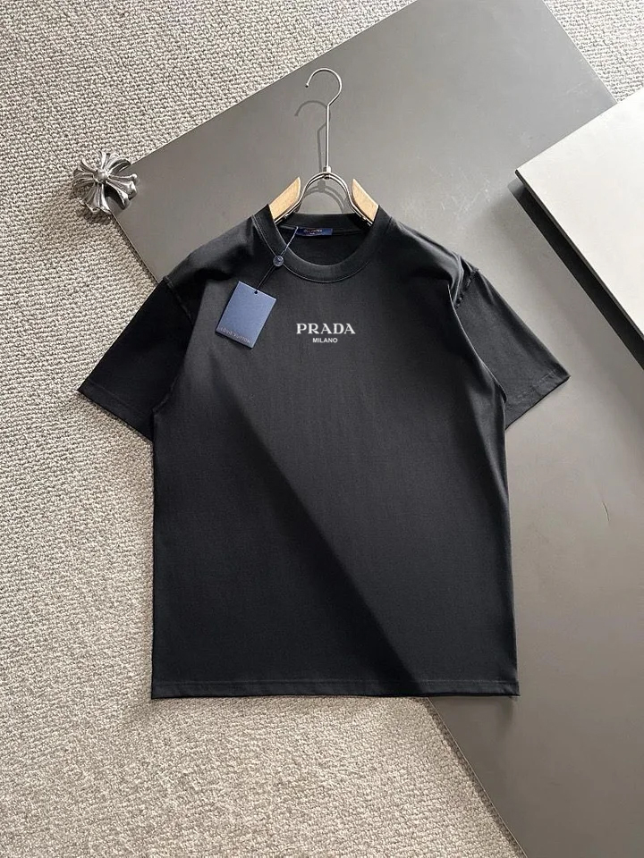 Simple style print t-shirt Simple style print t-shirt