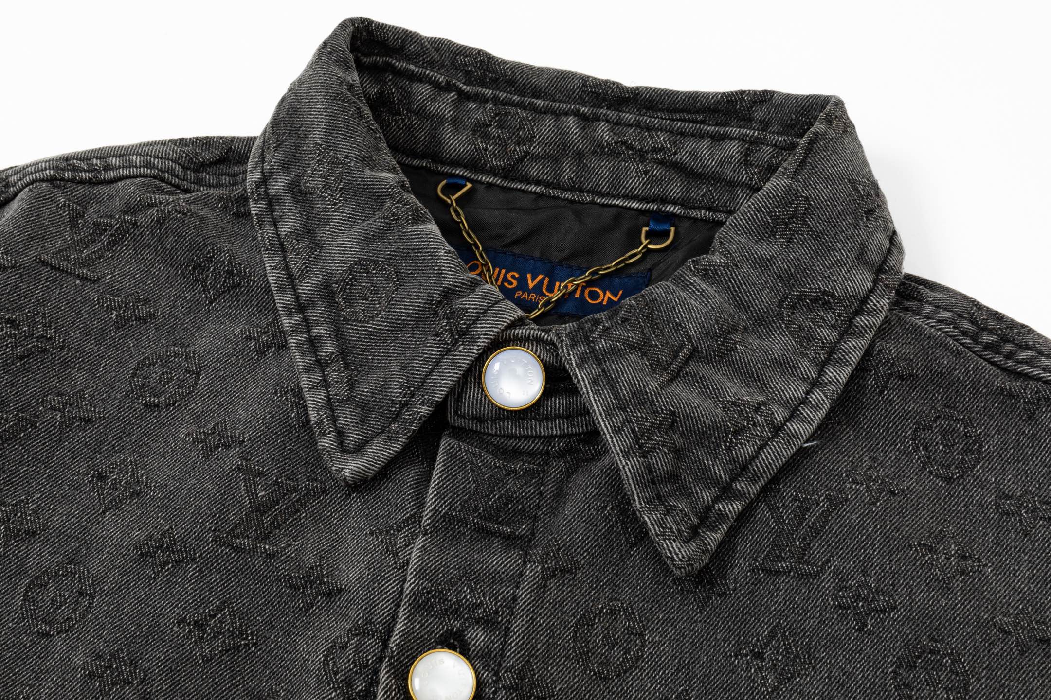 Full print jacquard denim short-sleeved shirt Full print jacquard denim short-sleeved shirt